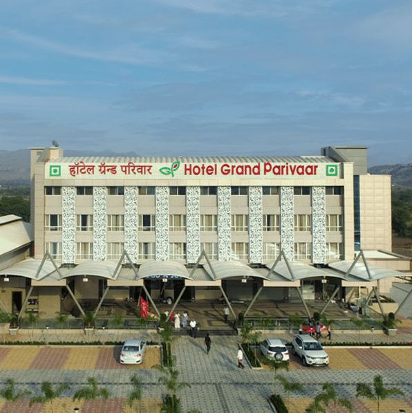 HOTEL GRAND PARIVAAR